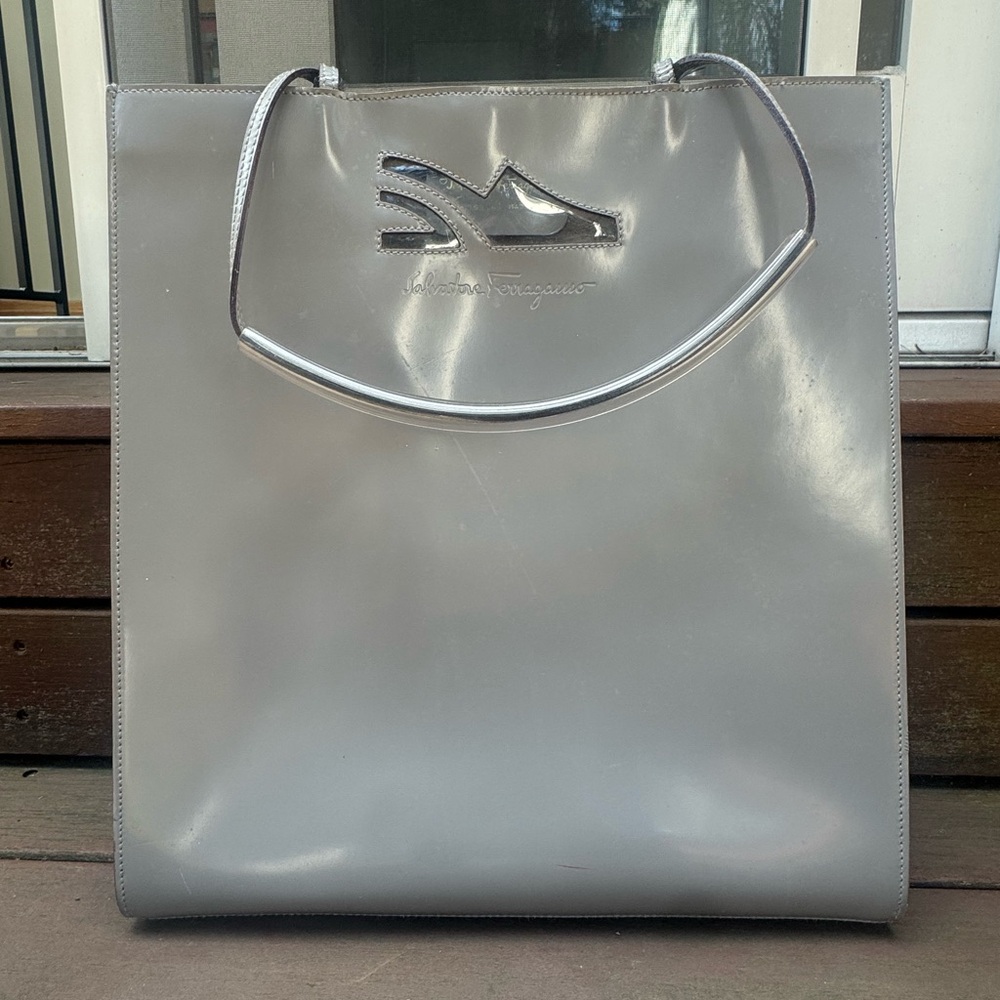 Vintage Salvatore Ferragamo Women's Black Patent Gray Shoulder Bag